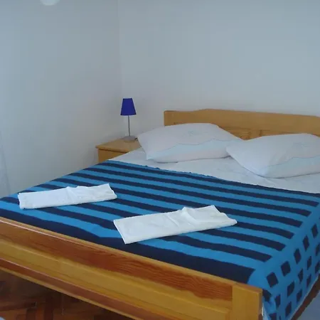 San Giorgio Apartment *